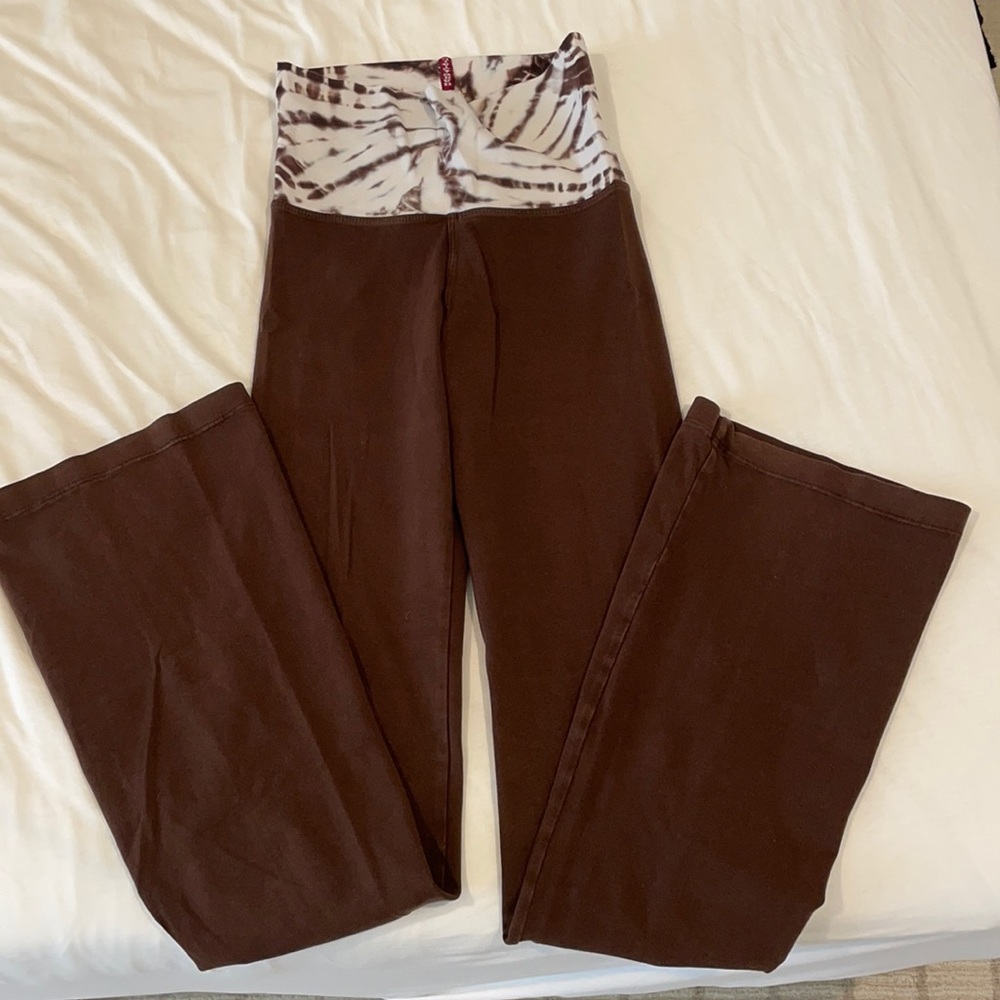 Hard Tail Women’s Flare Leg Yoga Leggings - XS